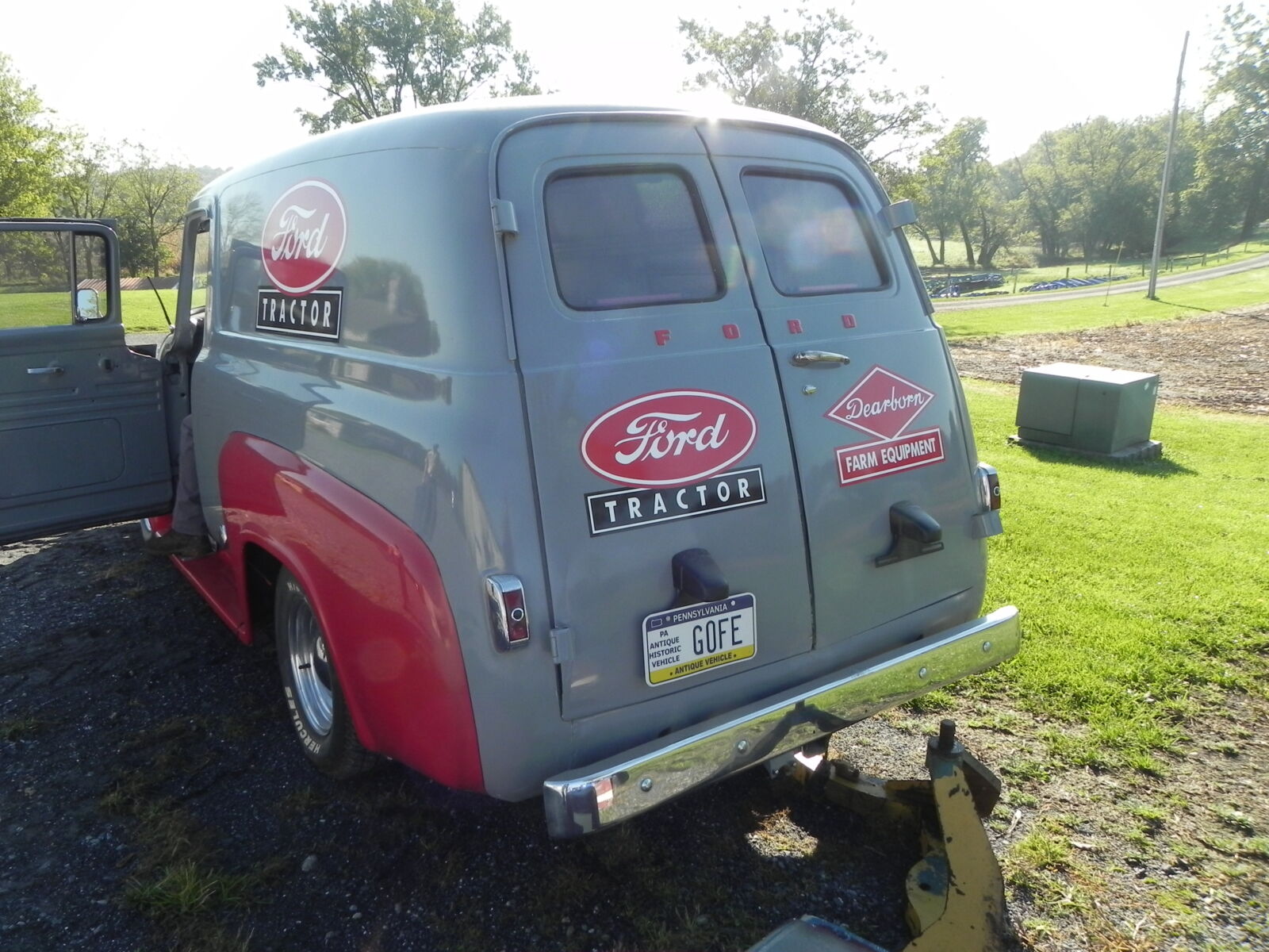FORD TRACTORS, TRACTOR PARTS, & MORE - ELIZABETHTOWN, PA. / THURS. DECEMBER 3. - Image 26