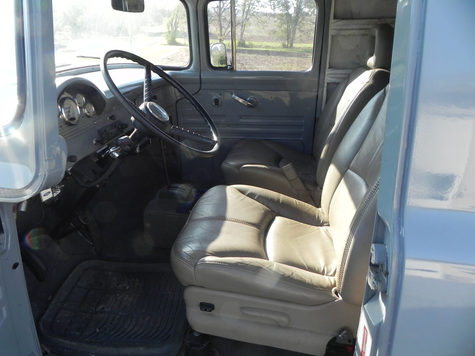 FORD TRACTORS, TRACTOR PARTS, & MORE - ELIZABETHTOWN, PA. / THURS. DECEMBER 3. - Image 25