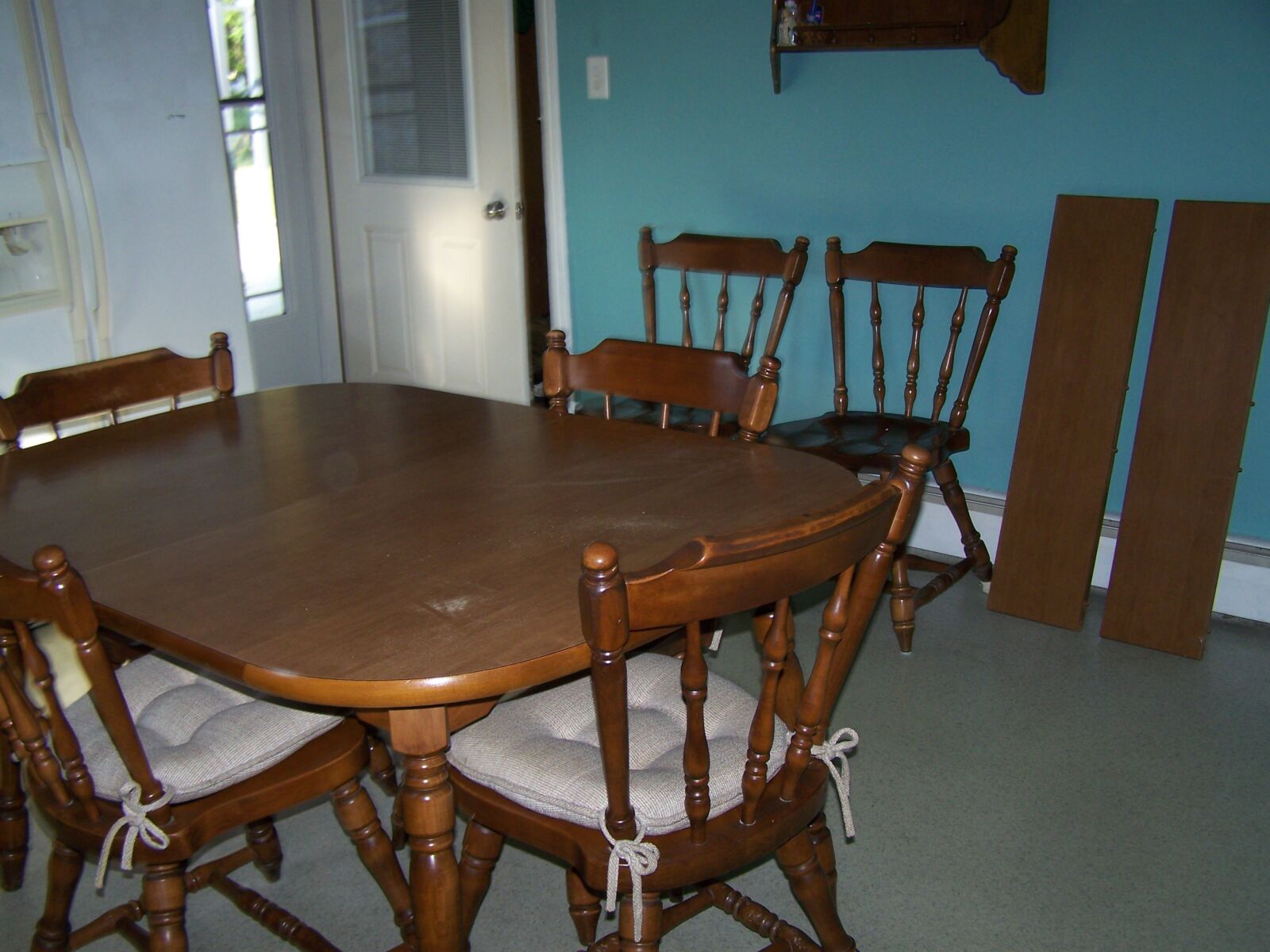 TRACTORS, FARM ANTIQUES, HOUSEHOLD GOODS, ETC - SHIPPENSBURG, PA. / SAT. OCT. 24. @ 8:30 AM - Image 272