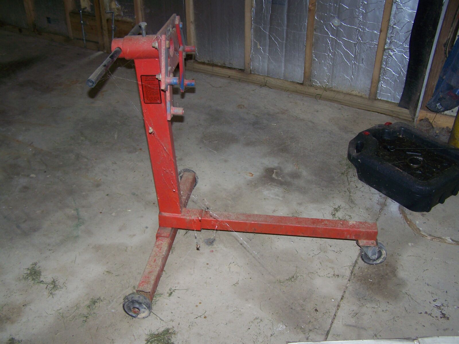 TRACTORS, FARM ANTIQUES, HOUSEHOLD GOODS, ETC - SHIPPENSBURG, PA. / SAT. OCT. 24. @ 8:30 AM - Image 119