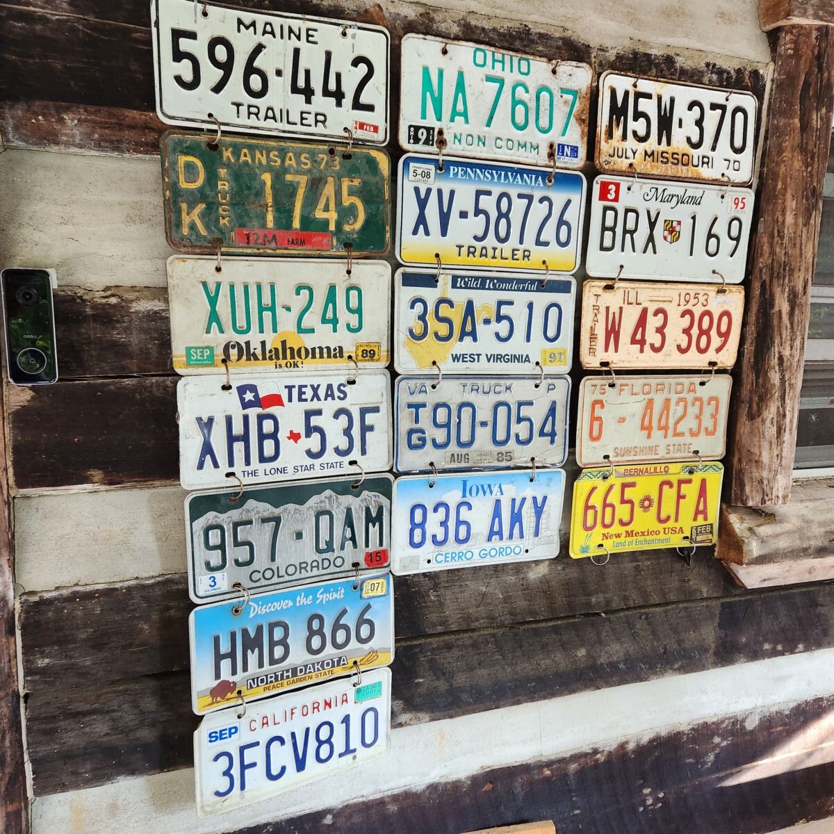 TRACTORS, FARM ANTIQUES, HOUSEHOLD GOODS, ETC - SHIPPENSBURG, PA. / SAT. OCT. 24. @ 8:30 AM - Image 78