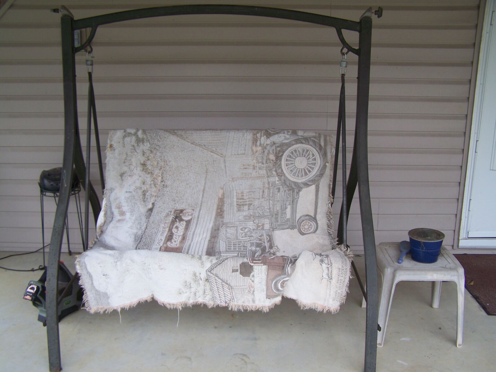 TRACTORS, FARM ANTIQUES, HOUSEHOLD GOODS, ETC - SHIPPENSBURG, PA. / SAT. OCT. 24. @ 8:30 AM - Image 70
