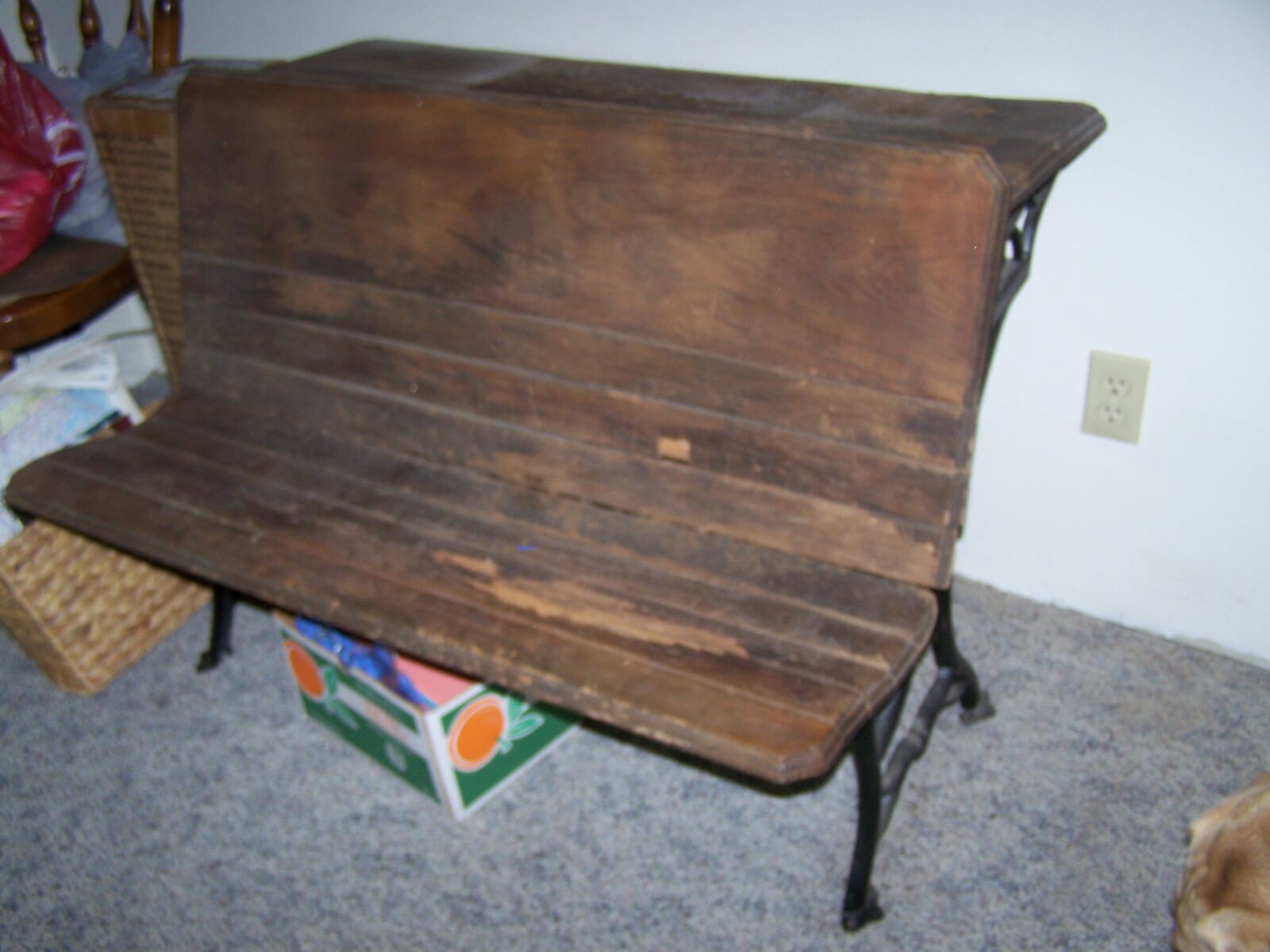 TRACTORS, FARM ANTIQUES, HOUSEHOLD GOODS, ETC - SHIPPENSBURG, PA. / SAT. OCT. 24. @ 8:30 AM - Image 51