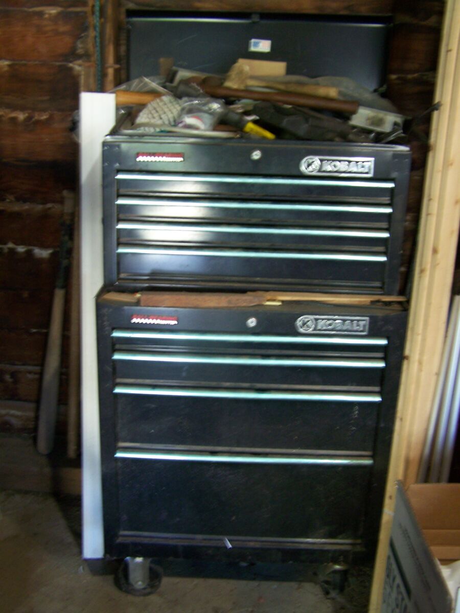 TRACTORS, FARM ANTIQUES, HOUSEHOLD GOODS, ETC - SHIPPENSBURG, PA. / SAT. OCT. 24. @ 8:30 AM - Image 30