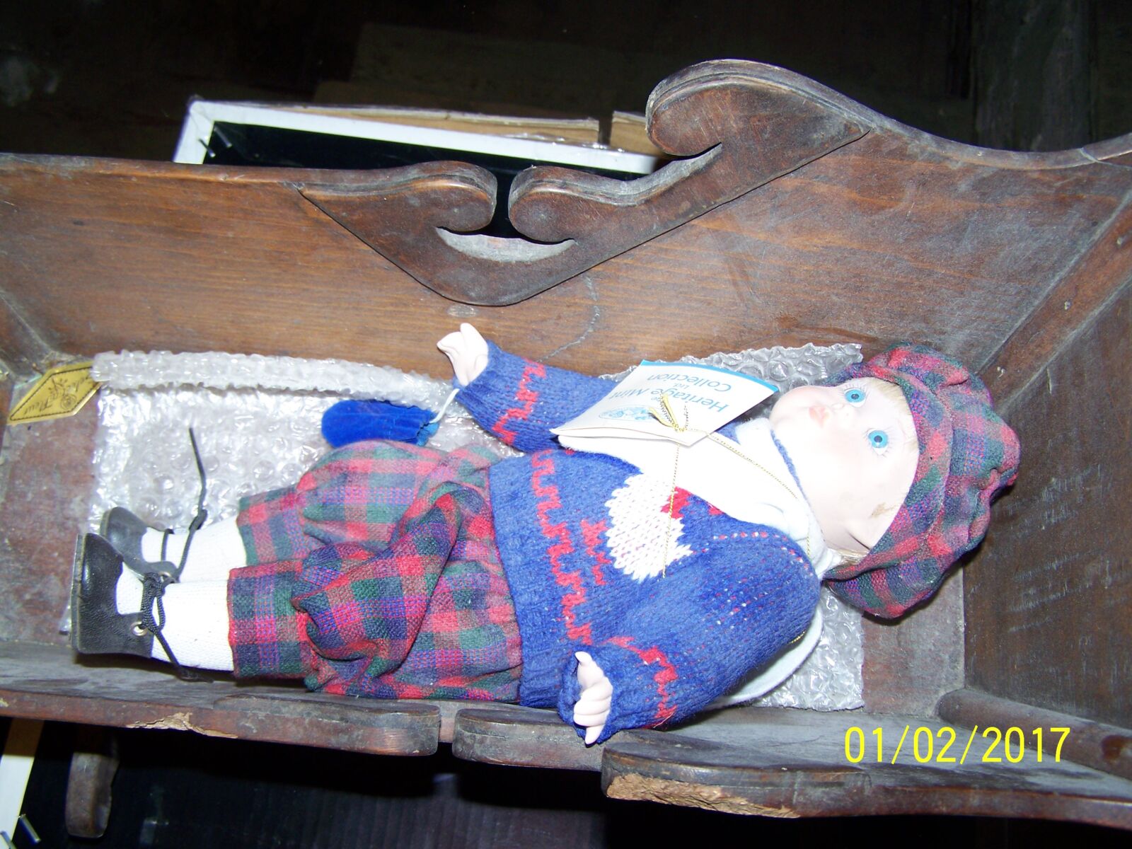 TRACTORS, FARM ANTIQUES, HOUSEHOLD GOODS, ETC - SHIPPENSBURG, PA. / SAT. OCT. 24. @ 8:30 AM - Image 13