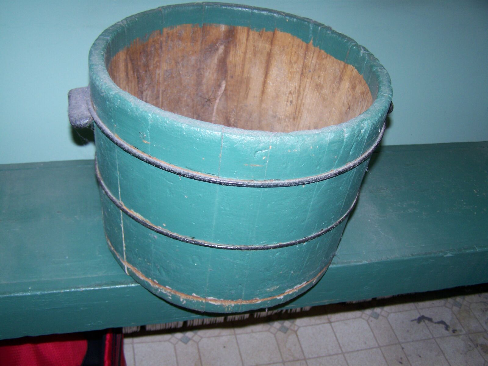 TRACTORS, FARM ANTIQUES, HOUSEHOLD GOODS, ETC - SHIPPENSBURG, PA. / SAT. OCT. 24. @ 8:30 AM - Image 7
